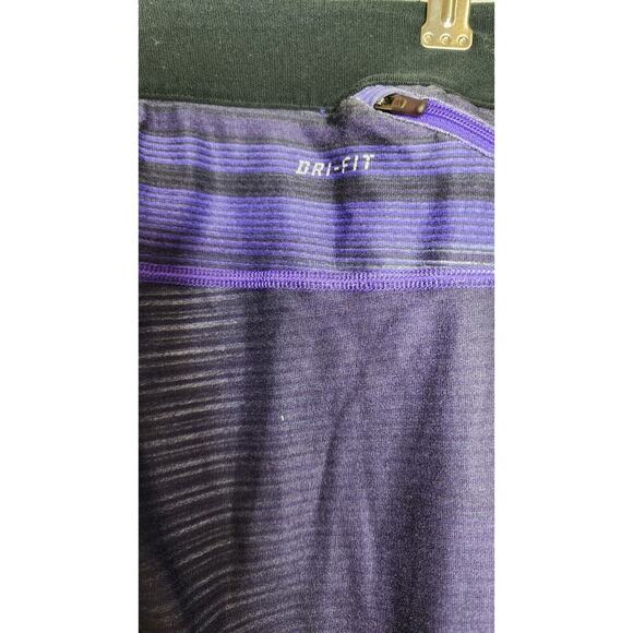 Nike Women's Capri Leggings Just Do It Purple/ Black/ Grey Color blocks Small - Picture 3 of 6